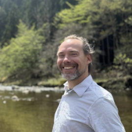 6B55A30A-4BB1-46F6-A58F-8841DF383760 6B55A30A-4BB1-46F6-A58F-8841DF383760